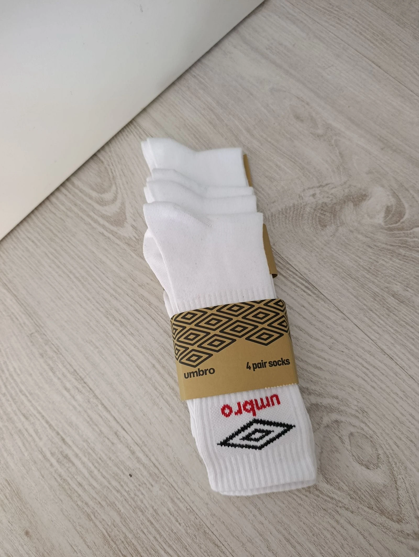 Meia Umbro novas 